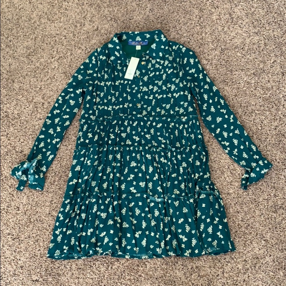 Green babydoll dress